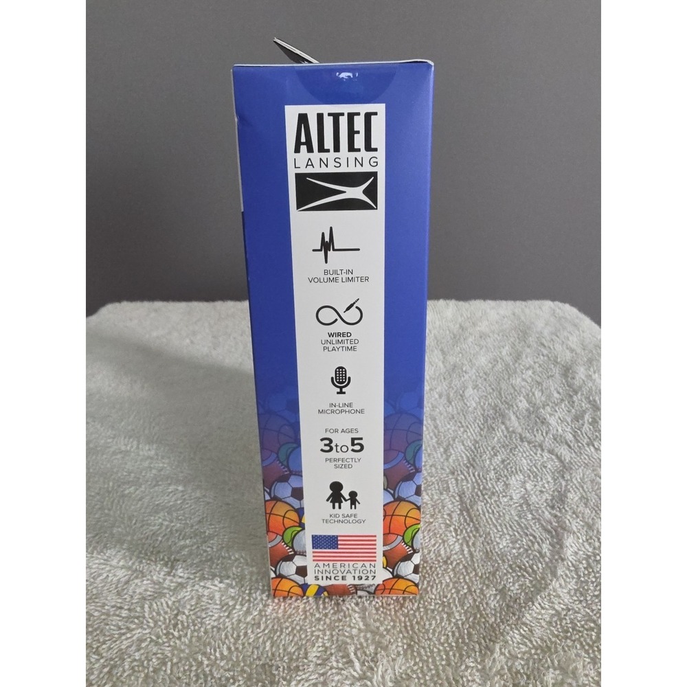 Altec Lansing Kid Safe Wired Headphones (Sports Blue) - Picture 3 of 4